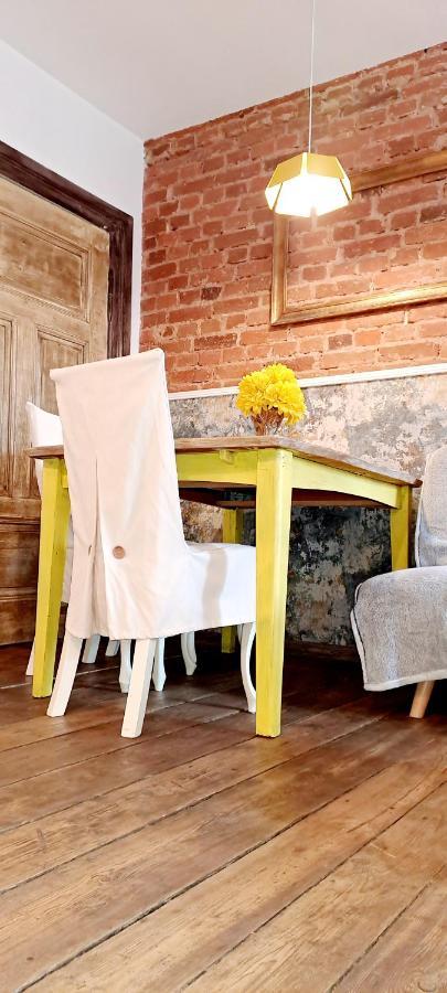 Staszica Apartment *